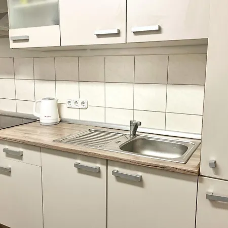 Apartment Modern Voor 5 Personen - 44-1 *