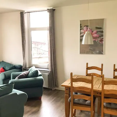 Modern Voor 5 Personen - 44-1