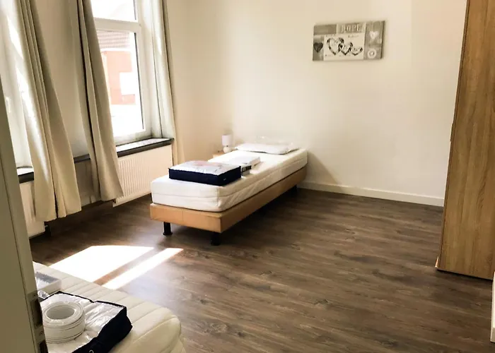 Modern Voor 5 Personen - 44-1 Apartment Weener